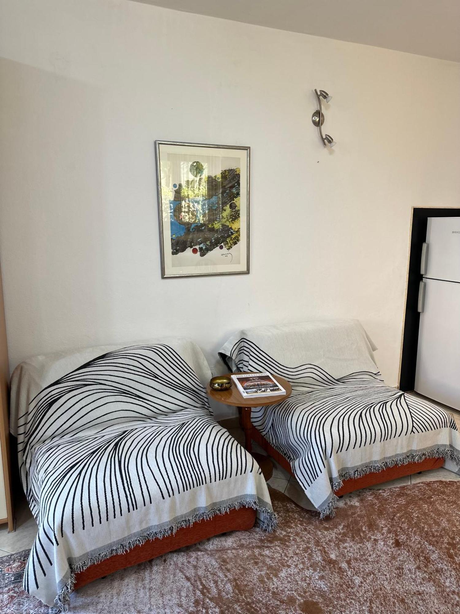 Studio Apartment Palma แฮร์เซ็ก-โนวี ภายนอก รูปภาพ